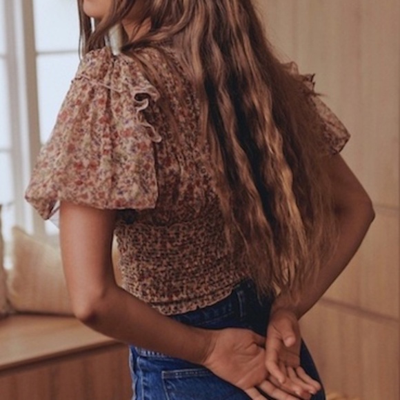 Free People Beatrice Lace Up Smocked Waist Floral Top Size Large - Picture 4 of 17